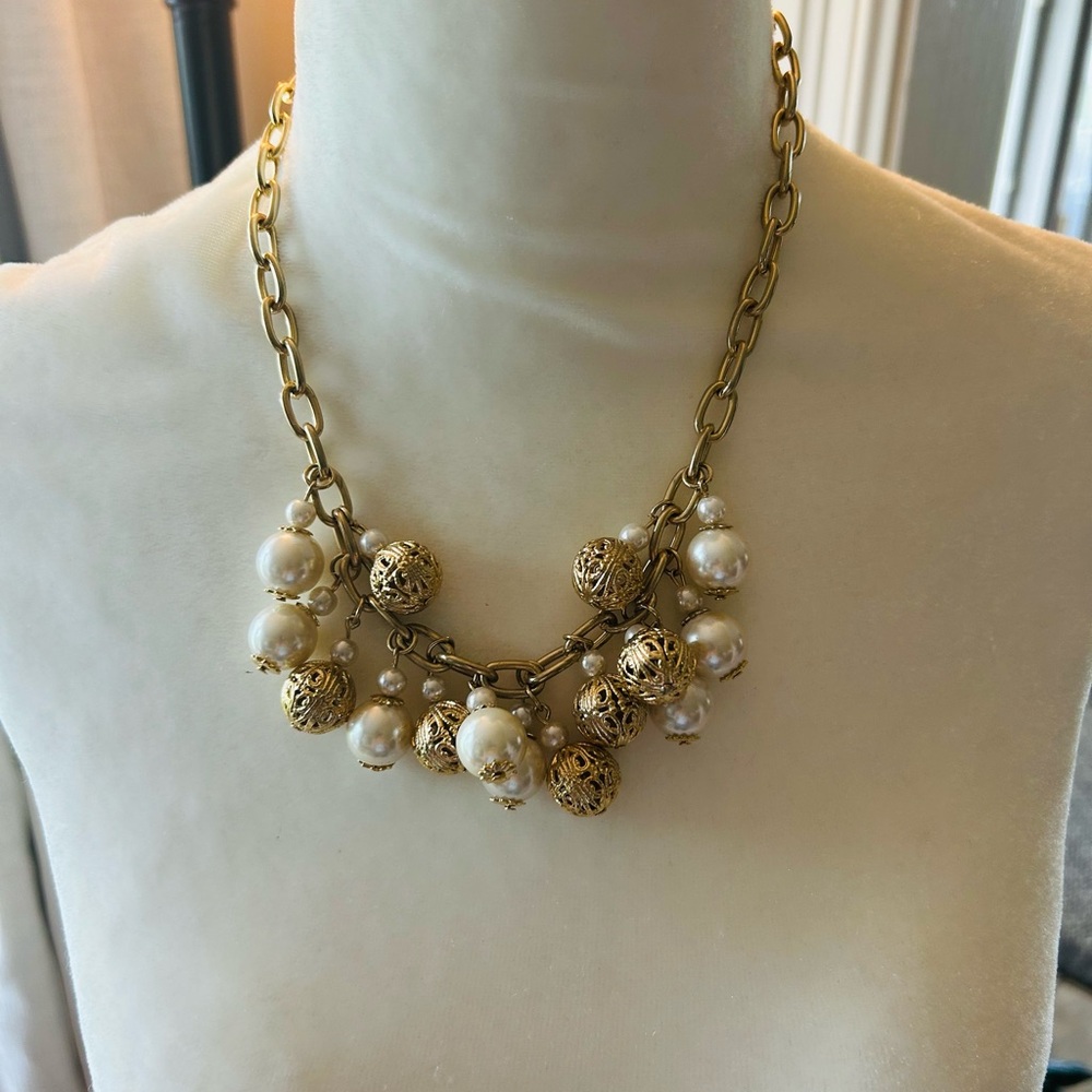 Gold and Cream Vintage-Inspired Necklace with Intricate Design